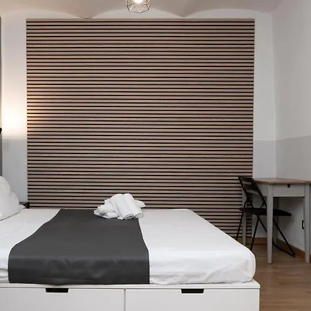 Apartament Saragozza - Short