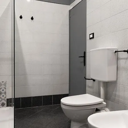Saragozza - Short Apartamento *