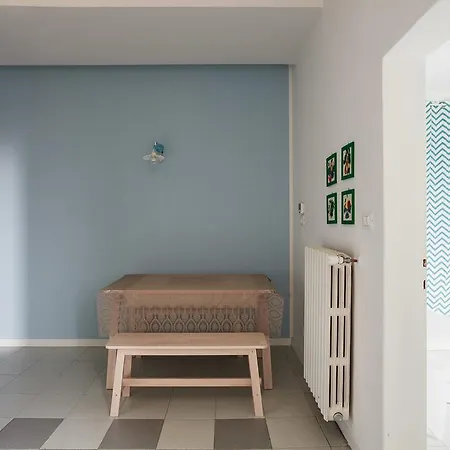 Saragozza - Short Apartment *