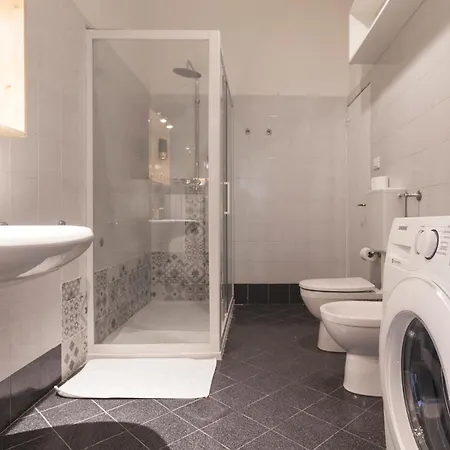 Apartment Saragozza Apartments - Bologna Short Rental *