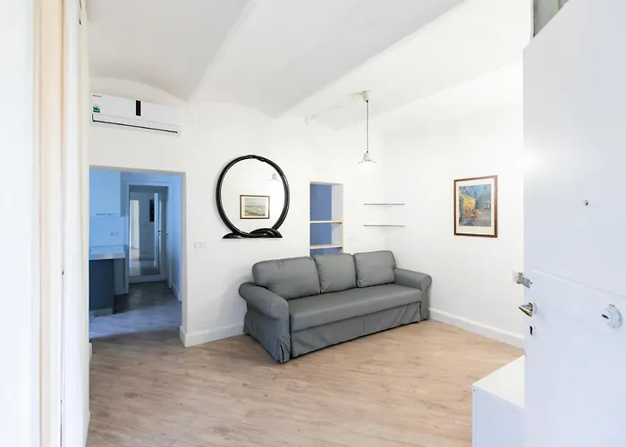 Saragozza - Short بولونيا