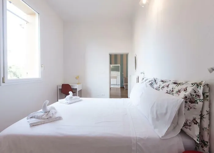 Saragozza - Short Apartamento *