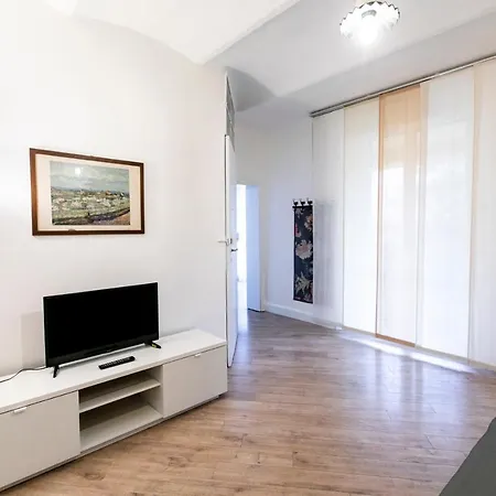 Saragozza Apartments * Bologna