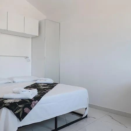 Saragozza Apartments Apartment *