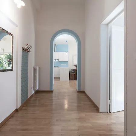 Apartment Saragozza Apartments Bologna