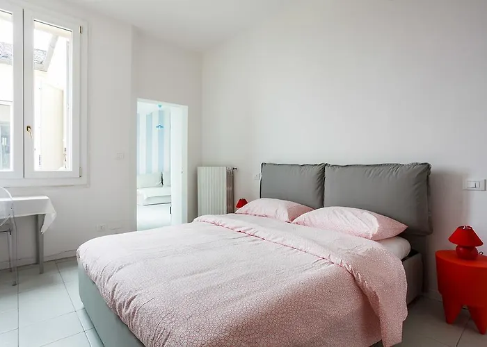 Saragozza - Short Bologna